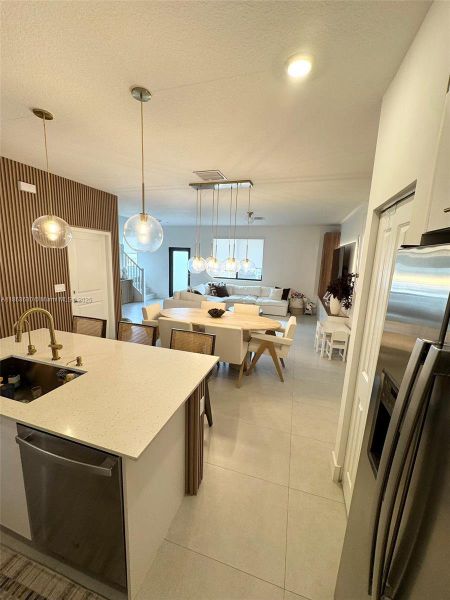 Furnished interior view inside a new home in , Doral (Image 10).