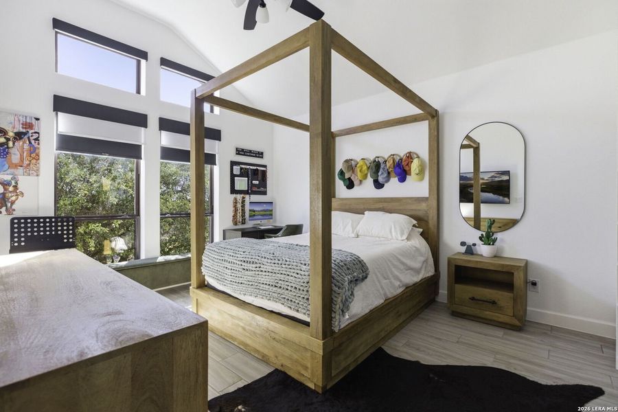 Furnished interior view inside a new home in Vintage Oaks, New Braunfels (Image 18).