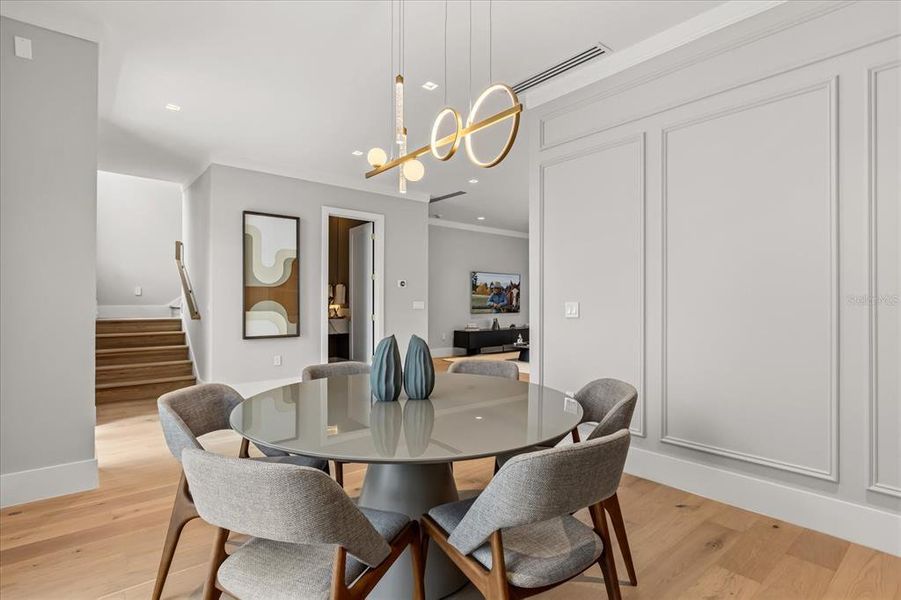 Furnished interior view inside a new home in , Orlando (Image 6).