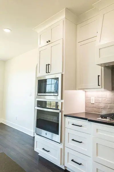 Furnished interior view inside a new home in , Henderson (Image 14).