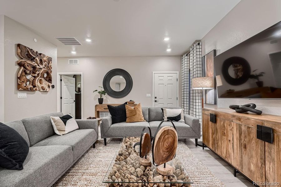 Furnished interior view inside a new home in , Westminster (Image 34). Furnished interior view inside a new home in , Westminster (Image 34).