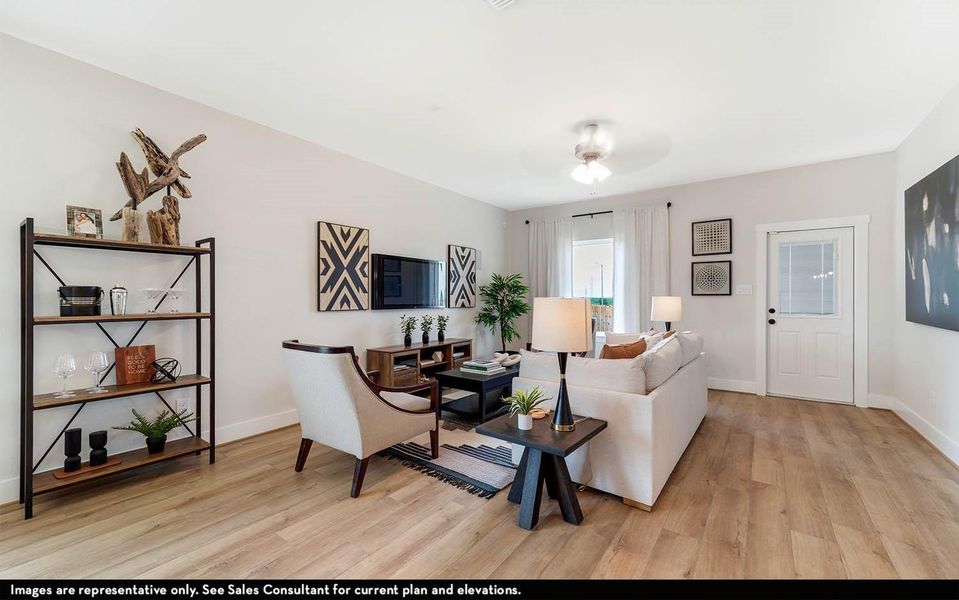 Furnished interior view inside a new home in Pecan Estates, Crosby (Image 12).