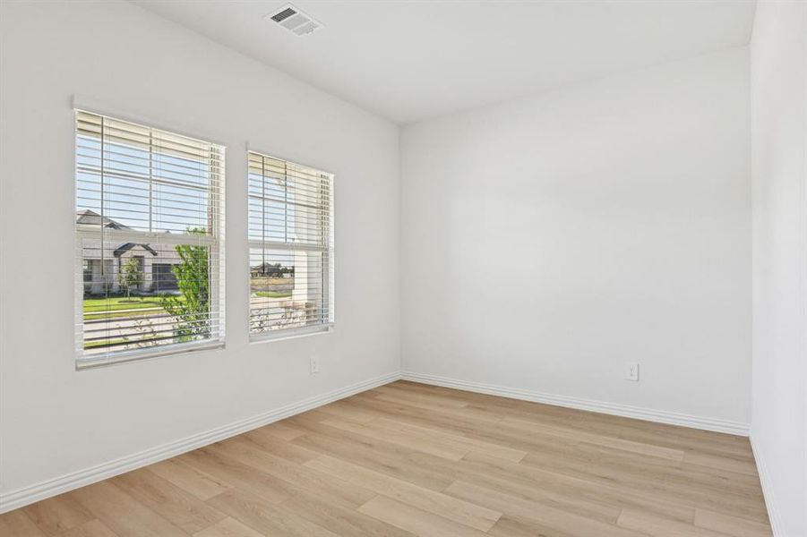 Photo is not of the actual home, but is an inspirational photo of builder’s model home and may depict options, furnishings, and/or decorator features that are not included.