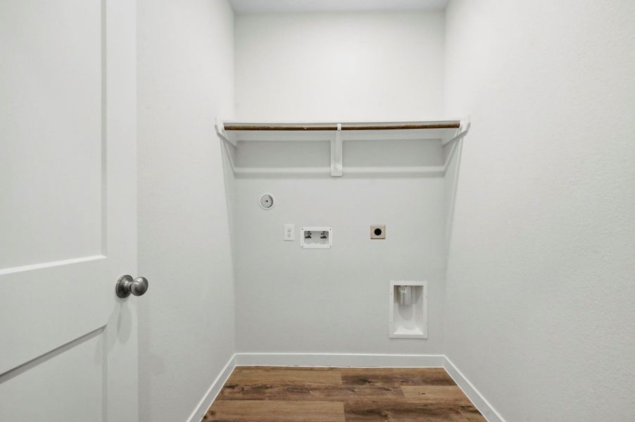Spacious, unfurnished interior of a new home in Barrett Crossing, Crosby (Image 15).