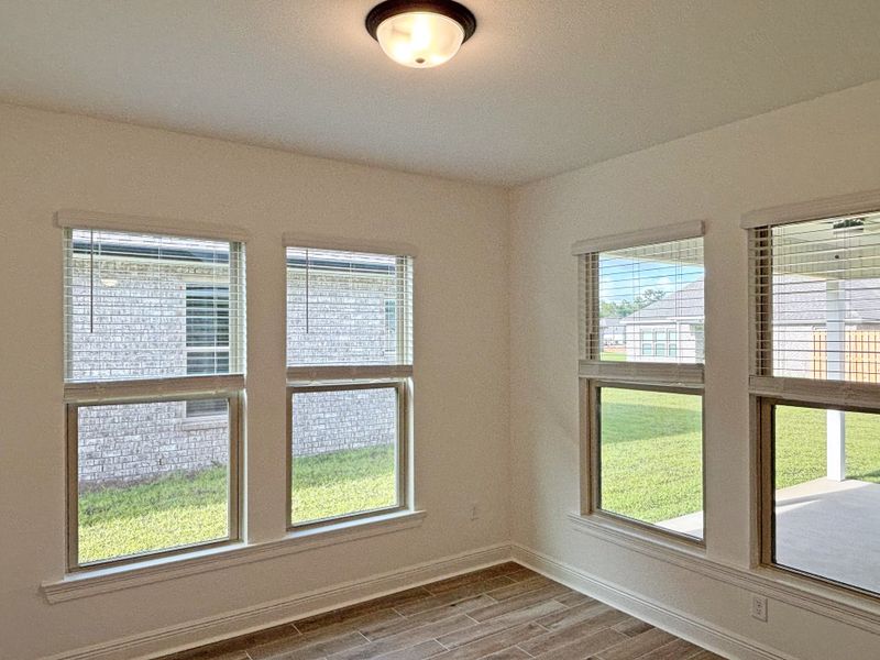 Spacious, unfurnished interior of a new home in Bird Song at Hammock Bay, Freeport (Image 14). Spacious, unfurnished interior of a new home in Bird Song at Hammock Bay, Freeport (Image 14).