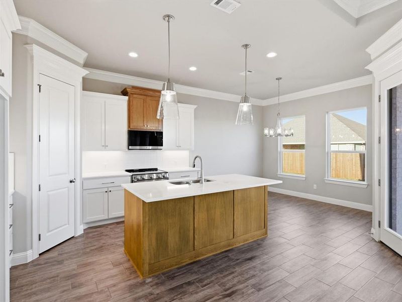 Furnished interior view inside a new home in , Tolar (Image 14).