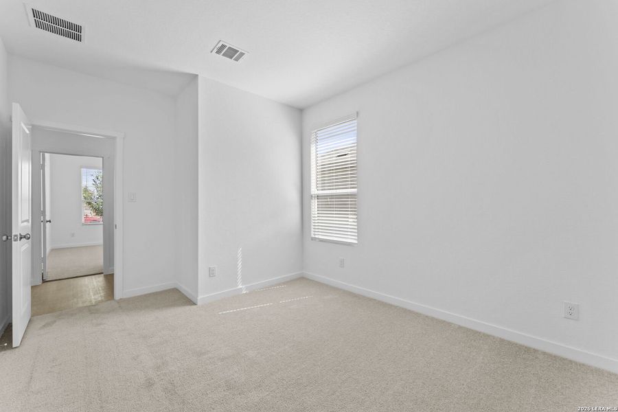 Spacious, unfurnished interior of a new home in Waterwheel, San Antonio (Image 23).