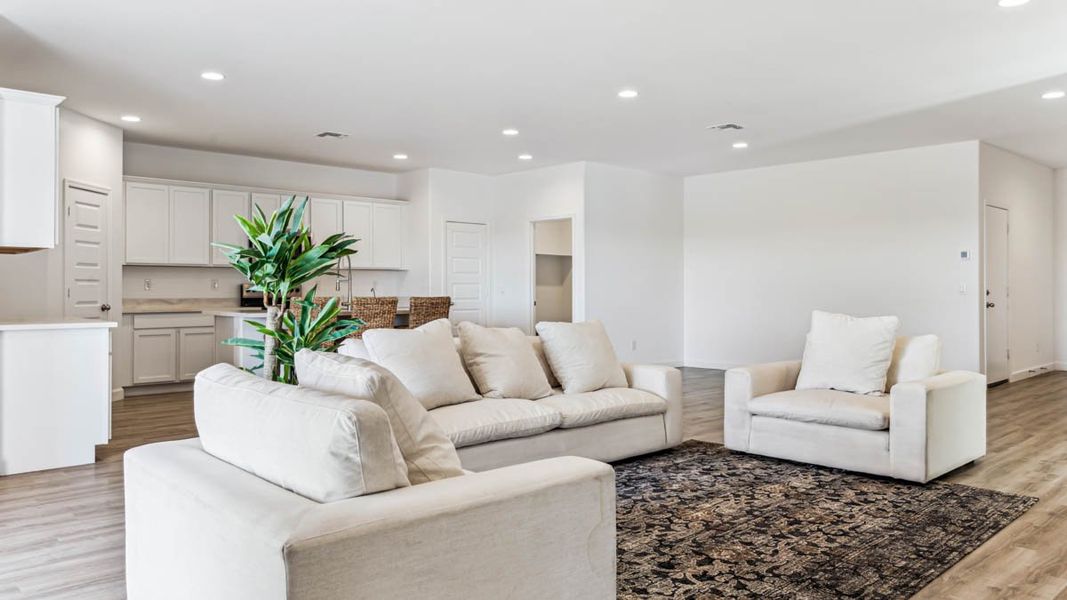 Furnished interior view inside a new home in Quail Ranch, San Tan Valley (Image 9).