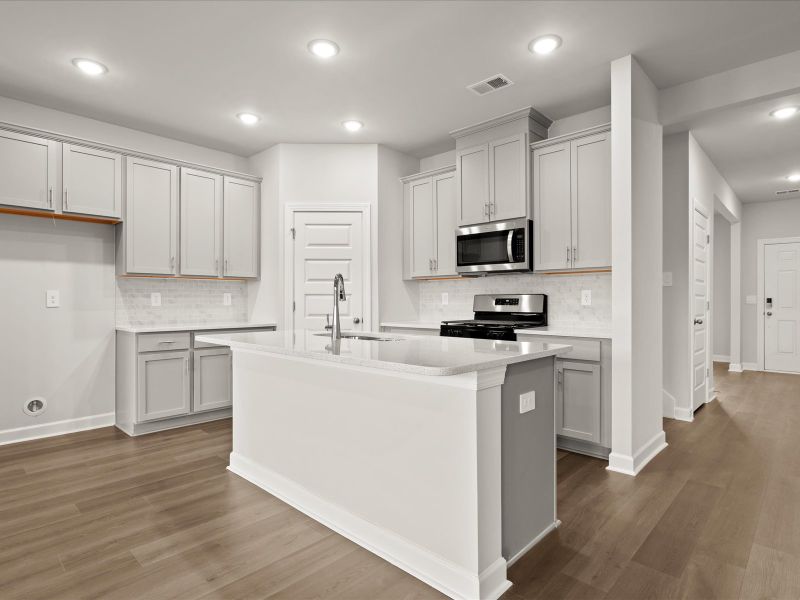 Welcome to the Chatham floorplan at The Farm at Wells Creek - Signature Collection. Welcome to the Chatham floorplan at The Farm at Wells Creek - Signature Collection.