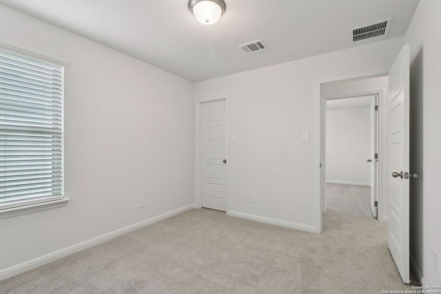 Spacious, unfurnished interior of a new home in Royal Crest, San Antonio (Image 37). Spacious, unfurnished interior of a new home in Royal Crest, San Antonio (Image 37).