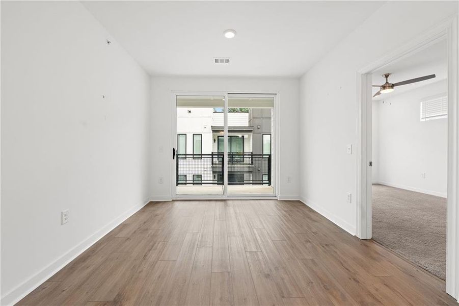 Spacious, unfurnished interior of a new home in , Atlanta (Image 56). Spacious, unfurnished interior of a new home in , Atlanta (Image 56).