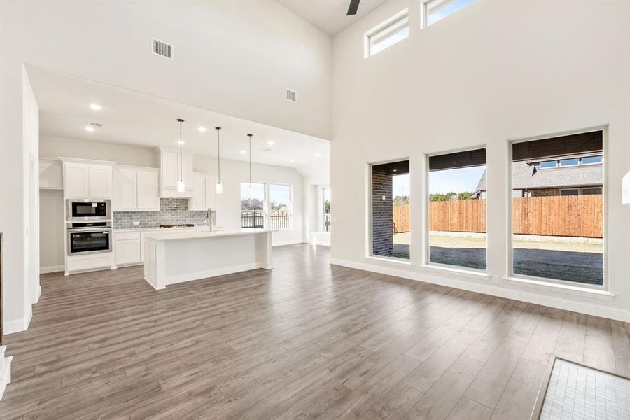 Spacious, unfurnished interior of a new home in Addison Hills Classic 60s, Cedar Hill (Image 20).
