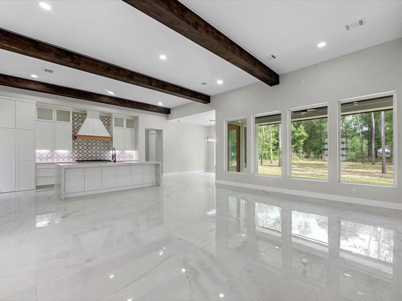 Image 25 of a home in .