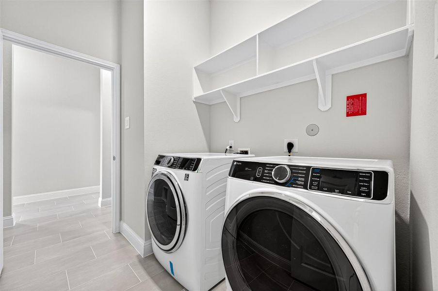 Close-up of interior finishes inside a home in Jordan Ranch: Signature Series, Katy (Image 16).