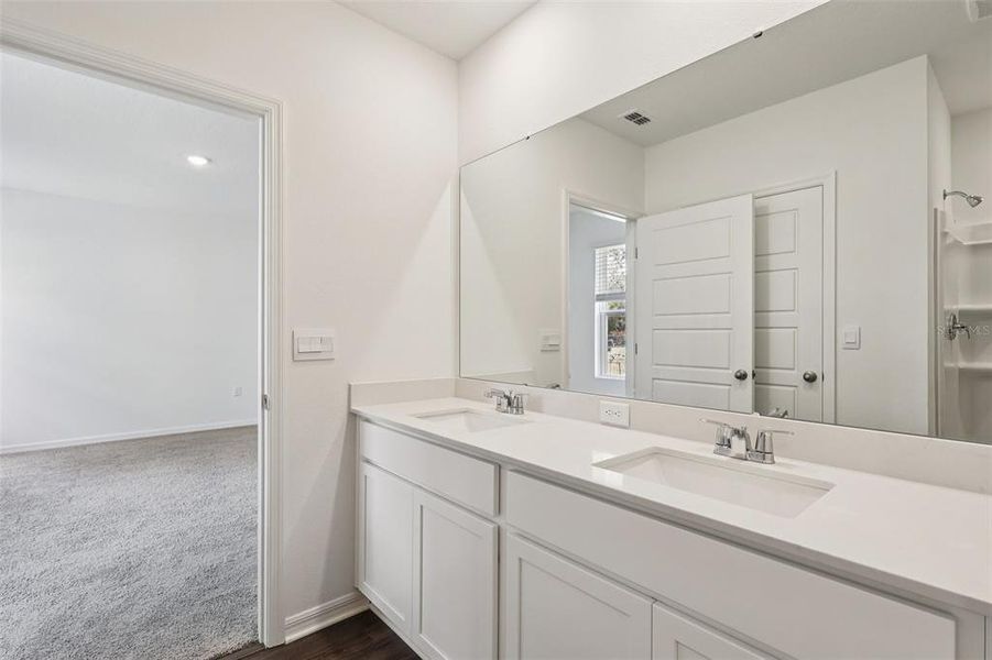Furnished interior view inside a new home in Hamilton Bluff, Haines City (Image 8).