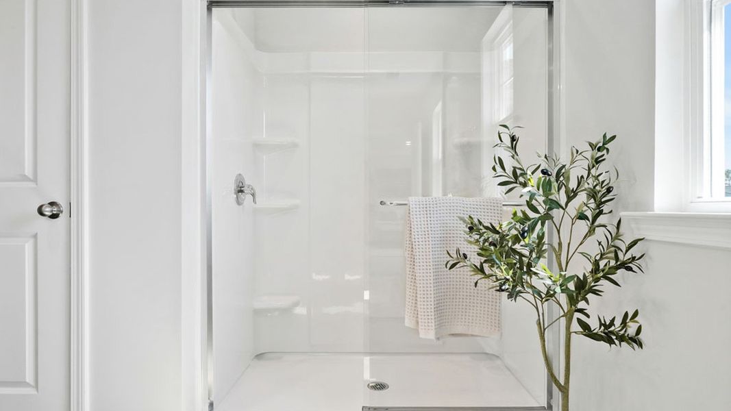 Image 36 representing the GALEN by D.R. Horton in Saltgrass Landing, Winnabow, NC.