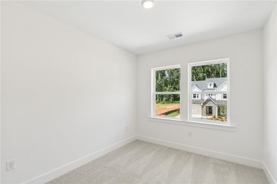 Spacious, unfurnished interior of a new home in Settingdown Farms, Cumming (Image 22).