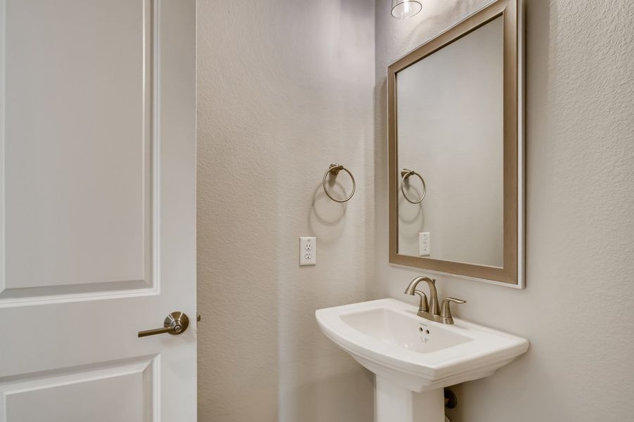 Plan 1137 Powder Bath Representative Image