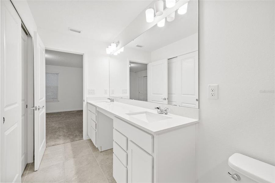 Furnished interior view inside a new home in , Tampa (Image 8).