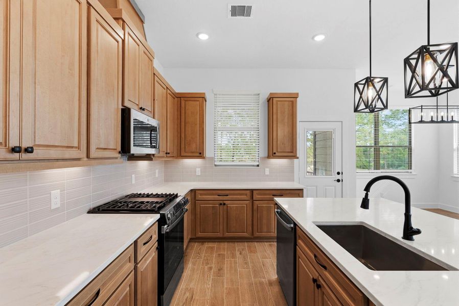 Furnished interior view inside a new home in Kresston, Montgomery (Image 7).