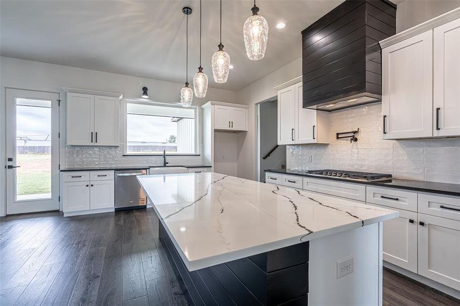 Furnished interior view inside a new home in , Granbury (Image 10). Furnished interior view inside a new home in , Granbury (Image 10).