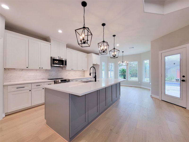 Furnished interior view inside a new home in , Conroe (Image 13).