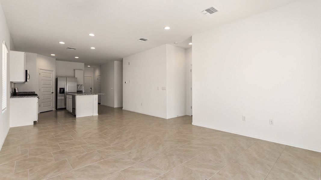 Representative unfurnished interior of a home built from the Dalton by D.R. Horton in The Oasis at Rocking K, Vail (Image 12).