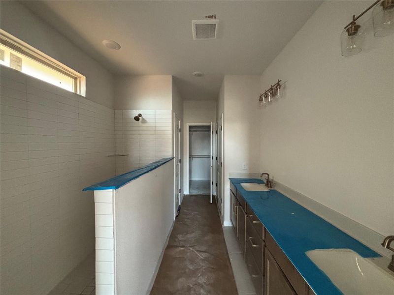 Furnished interior view inside a new home in Covered Bridge, Hutto (Image 7).
