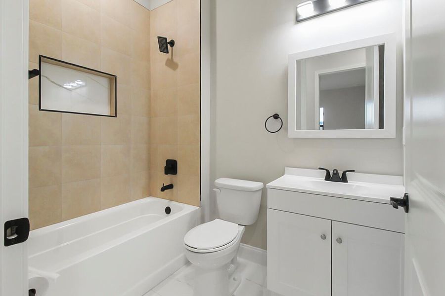 Image 37 of a home in .