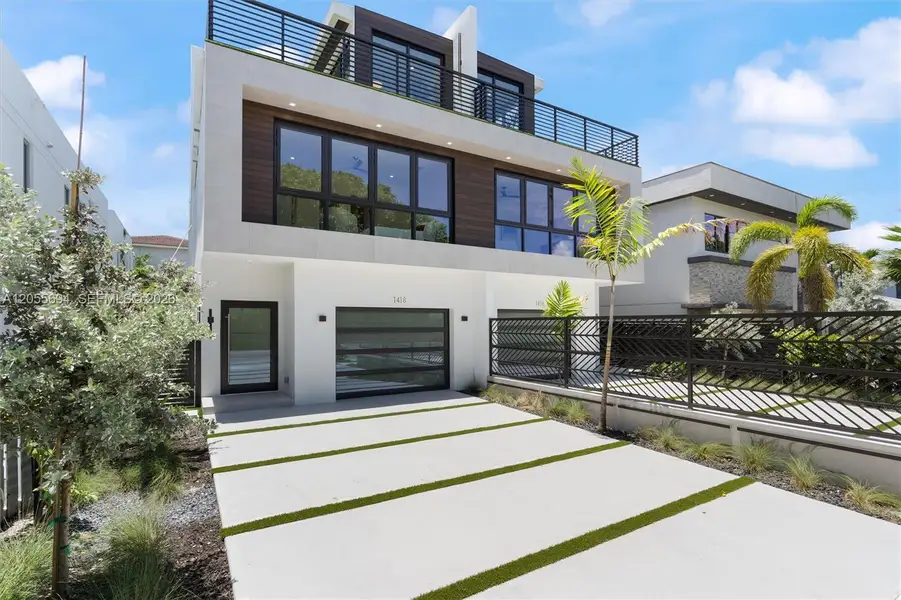Front exterior of a new home in , Fort Lauderdale, FL, highlighting curb appeal (Image 28).