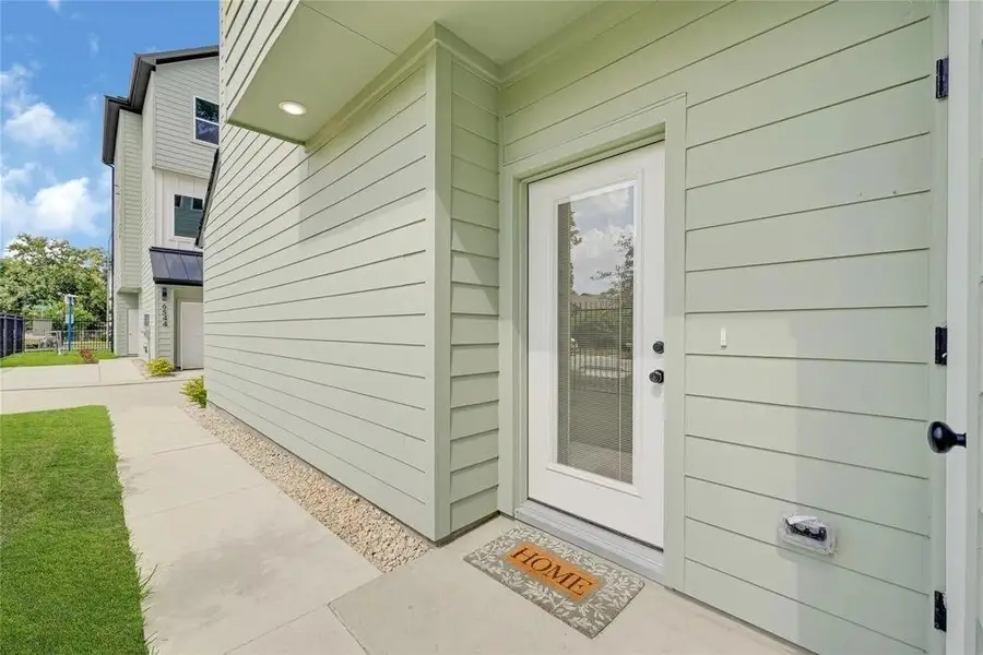 Front Entry Front Entry