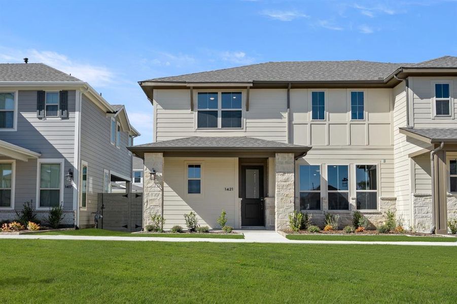 1421 Laurel-  Front-1