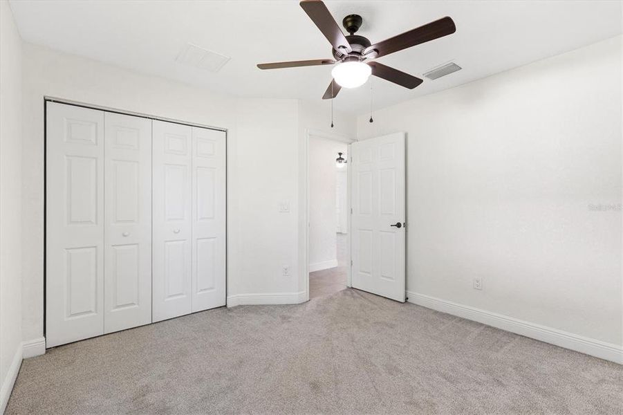 Spacious, unfurnished interior of a new home in , Summerfield (Image 29).