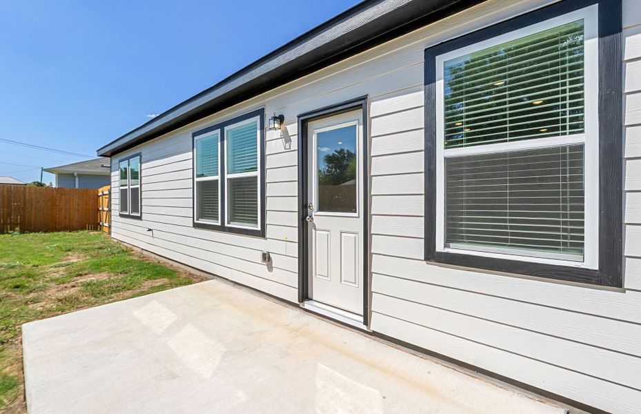 Exterior details and patio area of a home in Skyview, Belton (Image 28). Exterior details and patio area of a home in Skyview, Belton (Image 28).