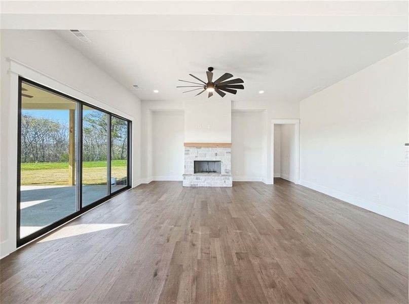 Spacious, unfurnished interior of a new home in , Rydal (Image 48).