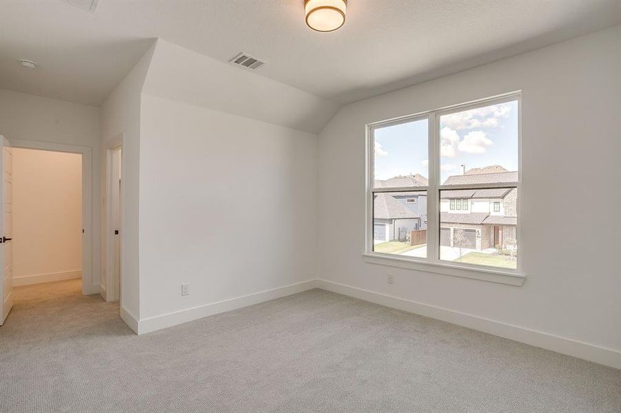 Spacious, unfurnished interior of a new home in St. Joseph Estates, North Richland Hills (Image 35).