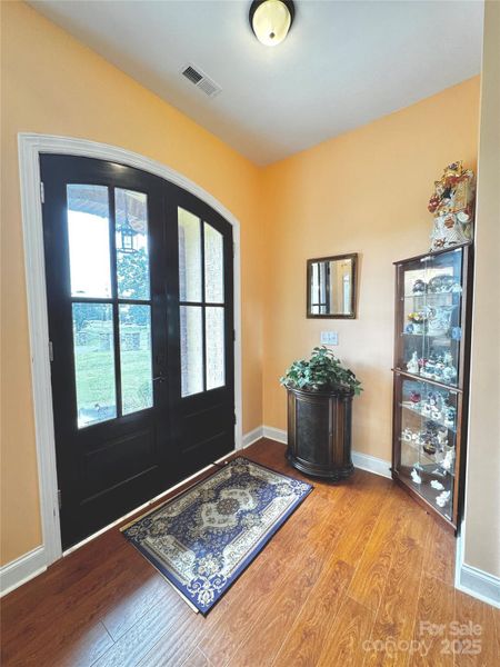 Image 17 of a home in .