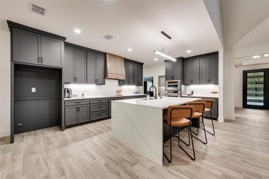 Furnished interior view inside a new home in , Fort Worth (Image 10).