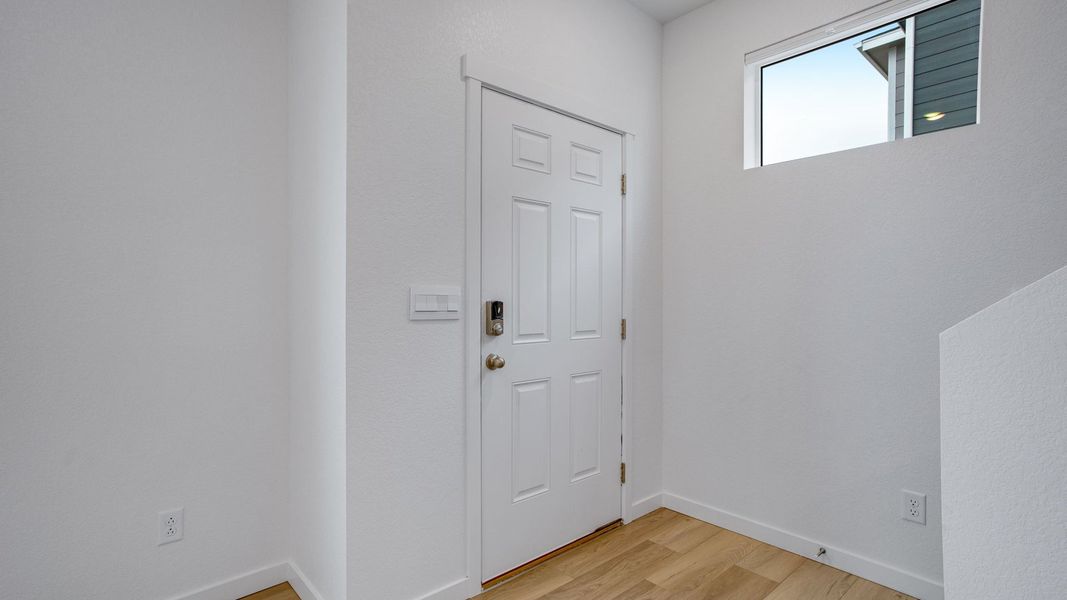 Spacious, unfurnished interior of a new home in Tailholt, Severance (Image 14).