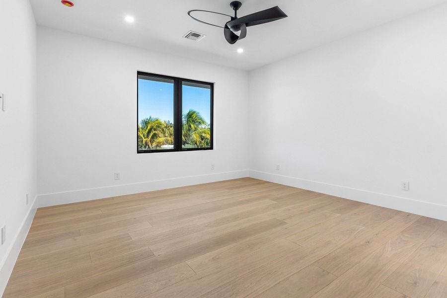 032-368ChurchillRoad-WestPalmBeach-FL-33