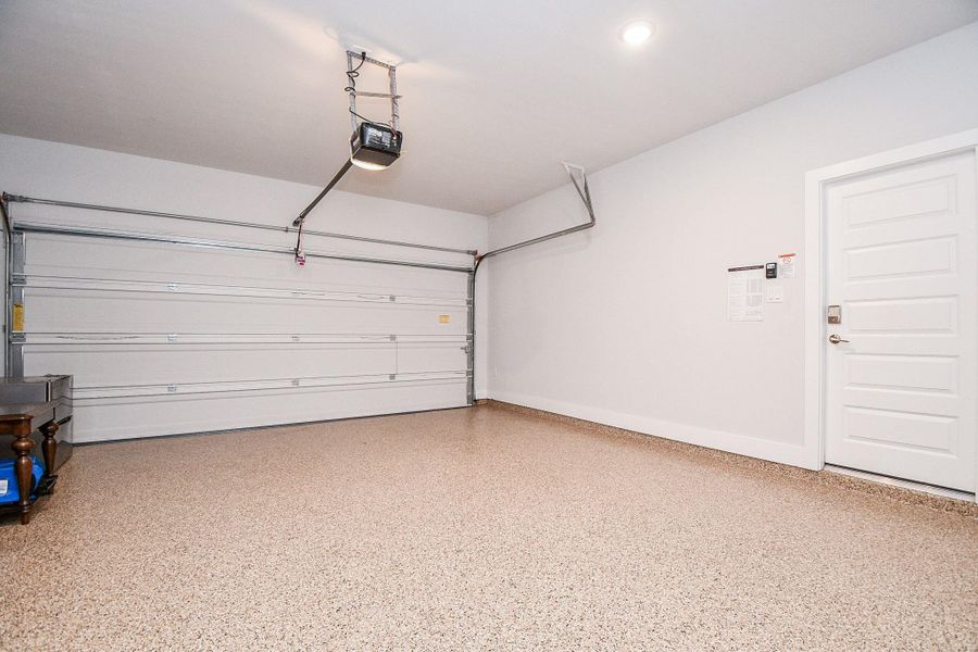 Spacious, unfurnished interior of a new home in , Richmond (Image 22).