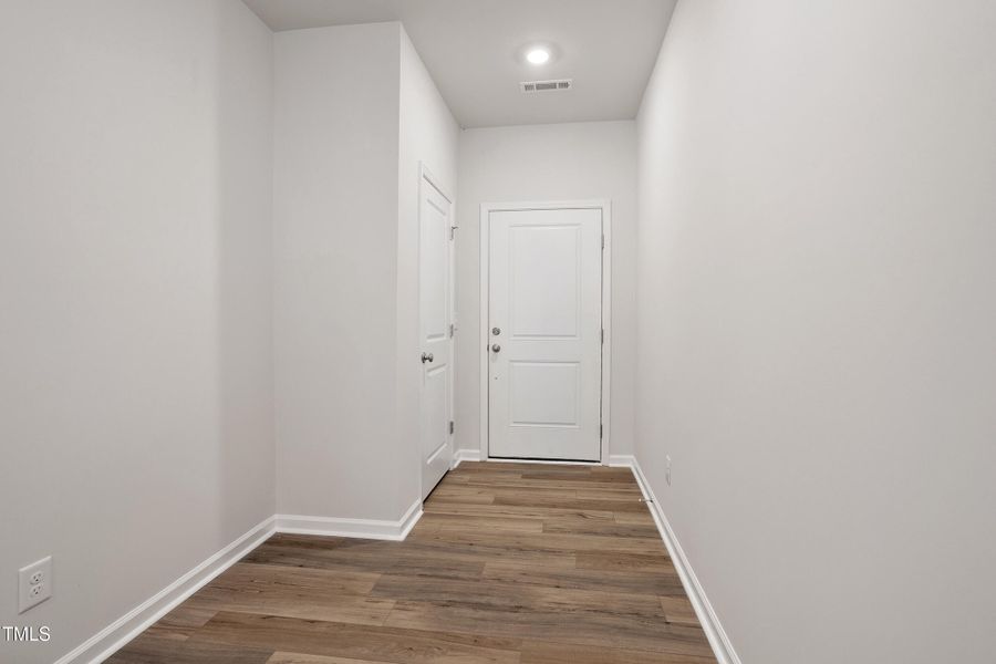 09-184 Central Townes Wy [2497029]_09