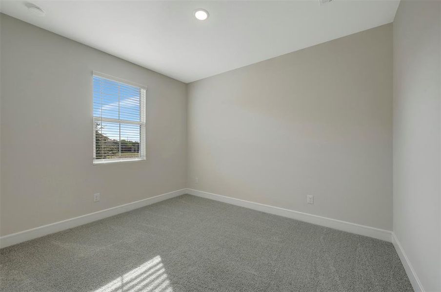 Spacious, unfurnished interior of a new home in Elevon, Lavon (Image 26). Spacious, unfurnished interior of a new home in Elevon, Lavon (Image 26).