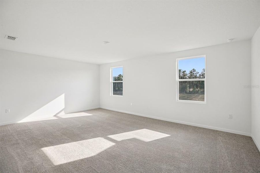 Spacious, unfurnished interior of a new home in , Mount Dora (Image 61).