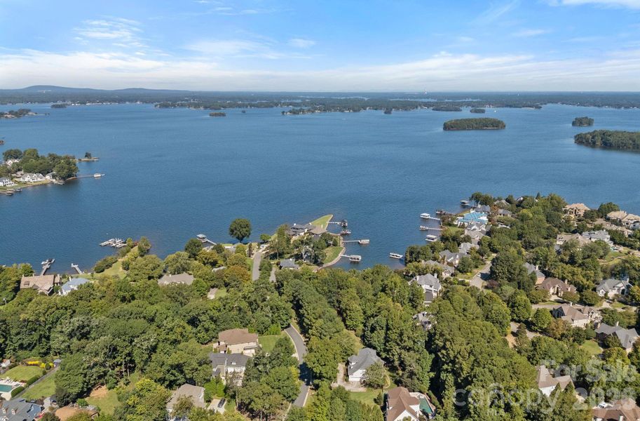 Image 6 of a home in .