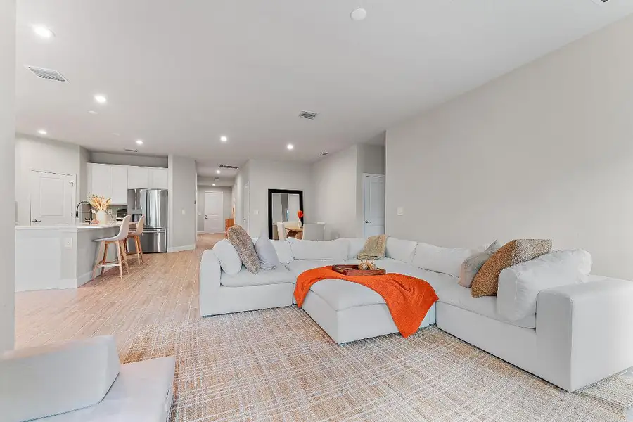 053-200SWPomeroySt-Stuart-FULL