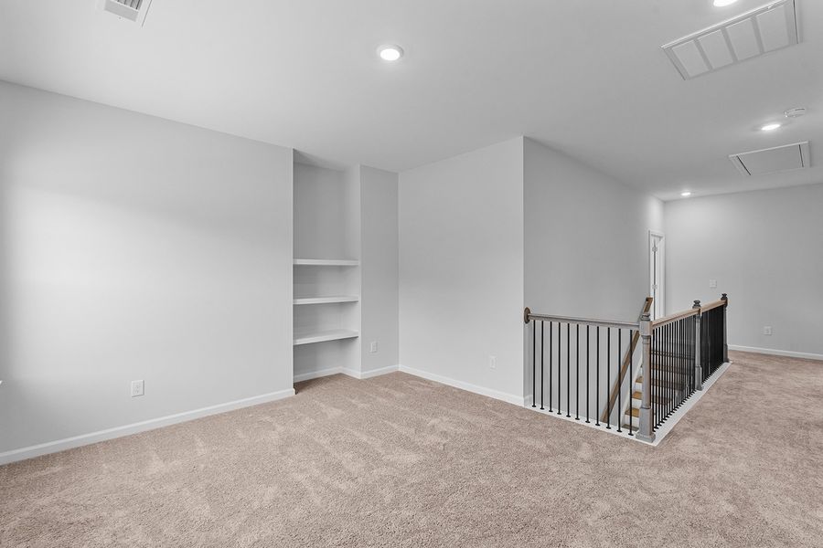 Spacious, unfurnished interior of a new home in Lilah Grove, Summerfield (Image 35).