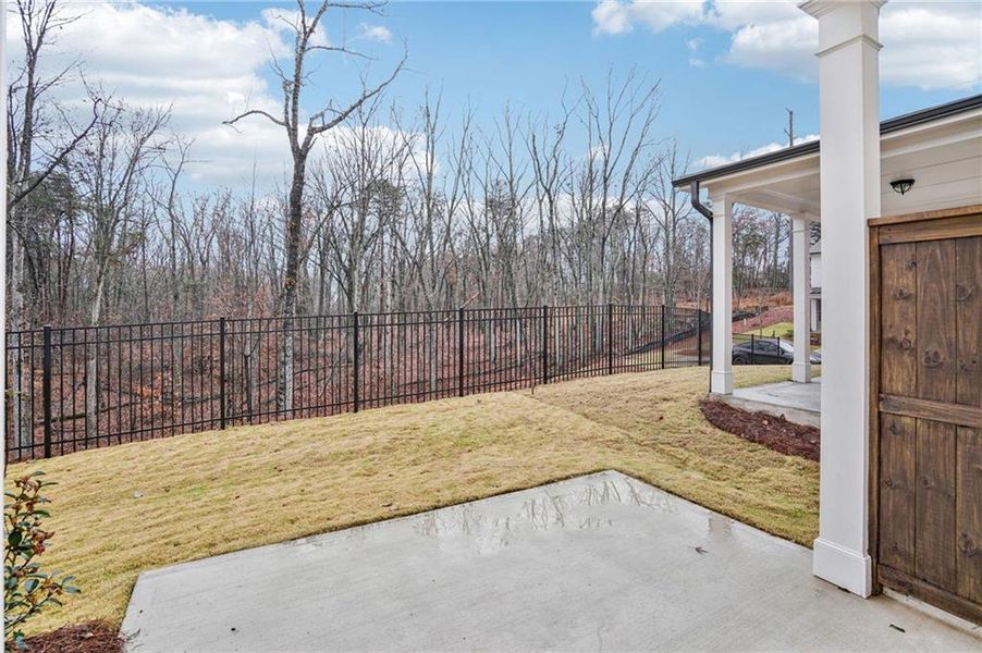 Exterior details and patio area of a home in Aberdeen, Hoschton (Image 4).