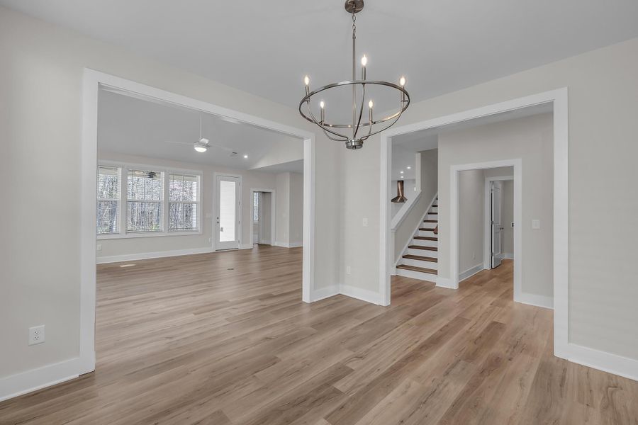 Spacious, unfurnished interior of a new home in Social Circle, Chattanooga (Image 9).