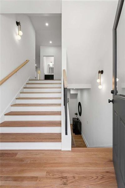 Spacious, unfurnished interior of a new home in , Atlanta (Image 21).
